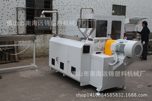 環(huán)保塑料管材生產(chǎn)設(shè)備全解析 PVC蛇皮管、增強管與包紗管生產(chǎn)解決方案